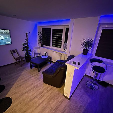 Studio Apartment Valmiera Extérieur photo
